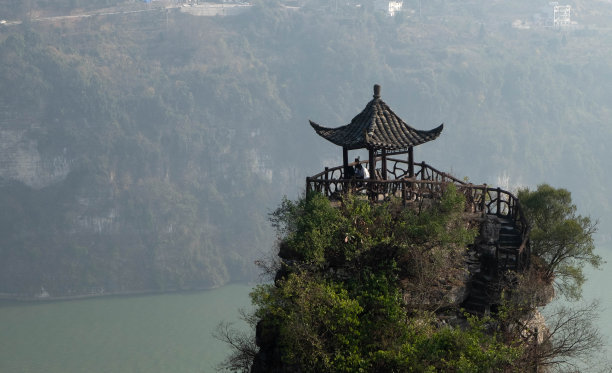 三峡大坝旅游