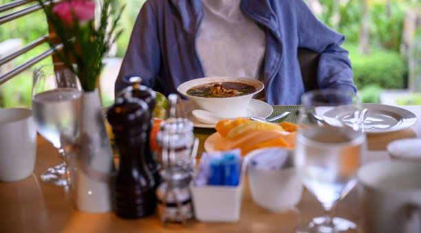 美食酒店