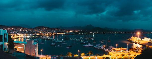 群山大海天空夜景风景