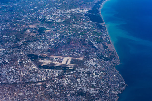 夏季海边建筑自然风光背景素材