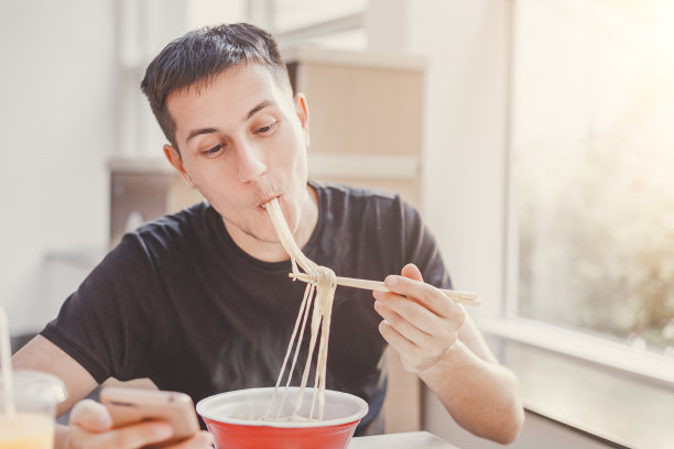 筷子拉面食品面条