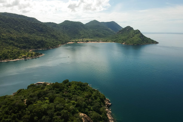 山湖俯瞰山湖俯视