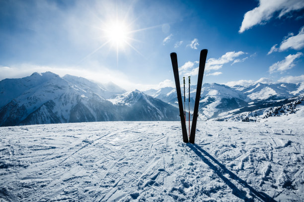 滑雪场背景