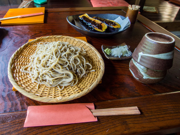 日本餐具