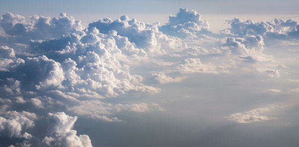 美丽的天空景色高清图片