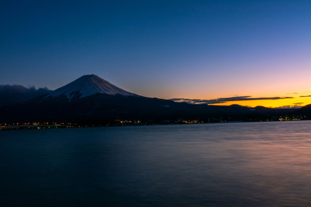 秋天的富士山
