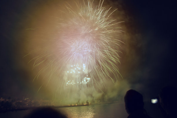 节日庆祝活动