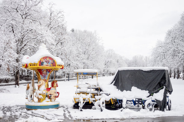 冬天冬季冰雪圣诞旅游立冬至