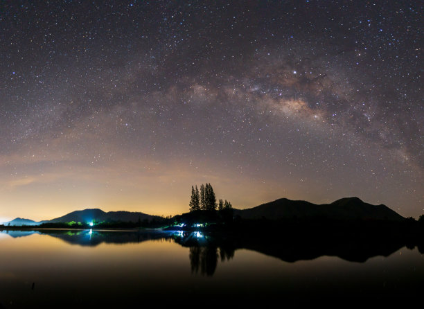 群山大海天空夜景风景