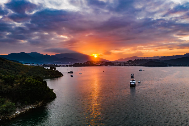 山湖俯瞰山湖俯视