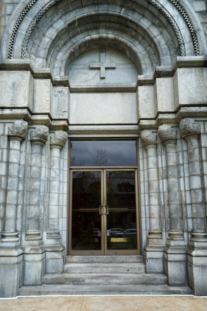教堂门窗