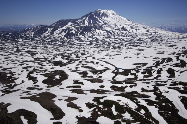 绿水青山河流溪水湖泊