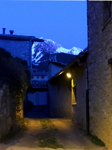 打古雪山山峰