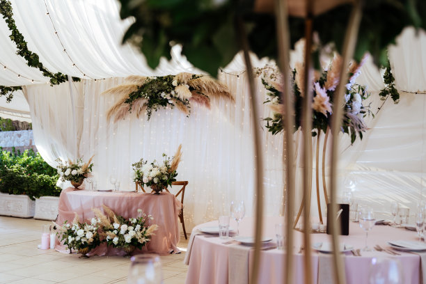 淡紫色高端婚礼背景