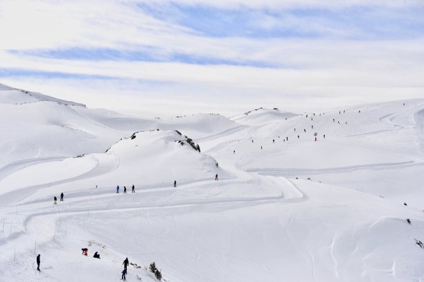 冬季滑雪季