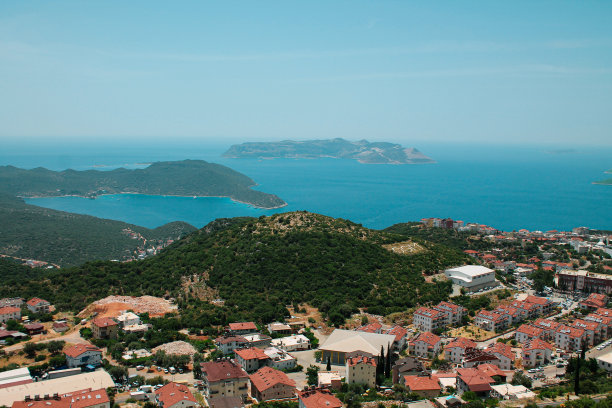 夏季海边建筑自然风光背景素材