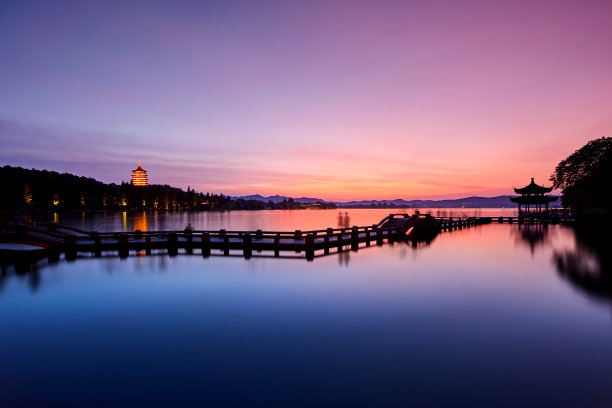 西湖灯光夜景