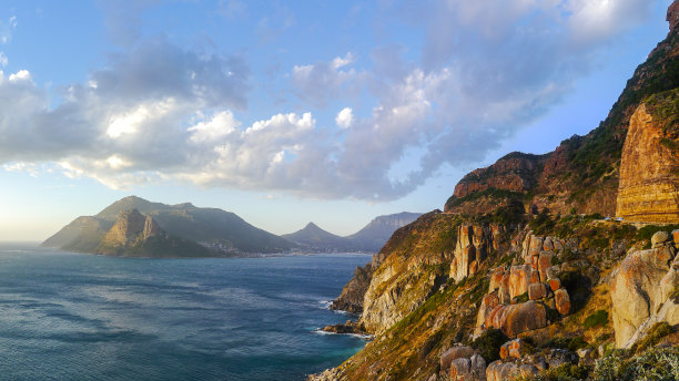 山峰公路日落风景