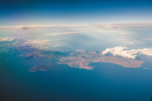 海洋岛屿海岸线航拍4k