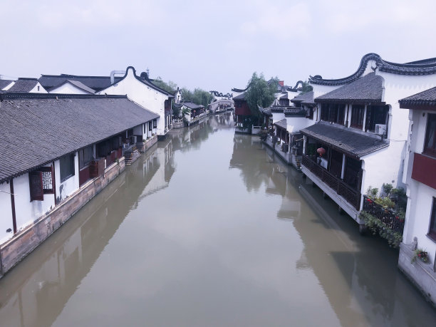 中式古典山水园林风景