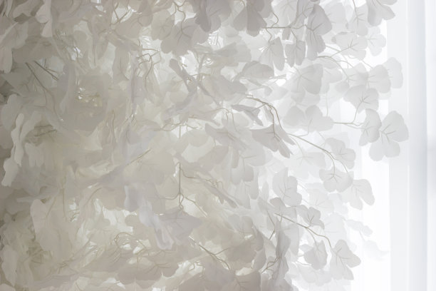 白色窗帘设计背景图