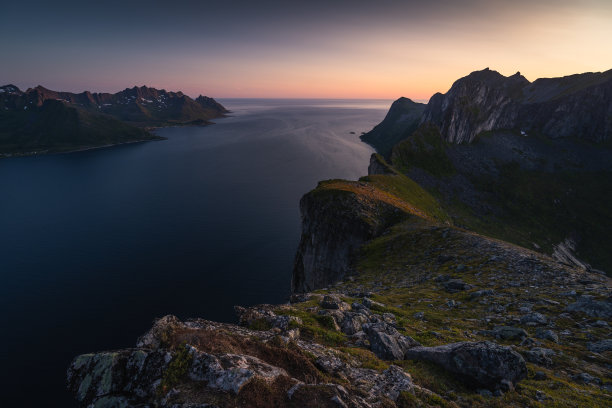 群山大海天空夜景风景