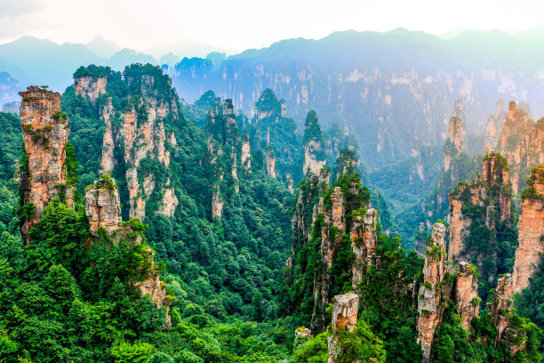 湖南省张家界风景山峰旅游景点