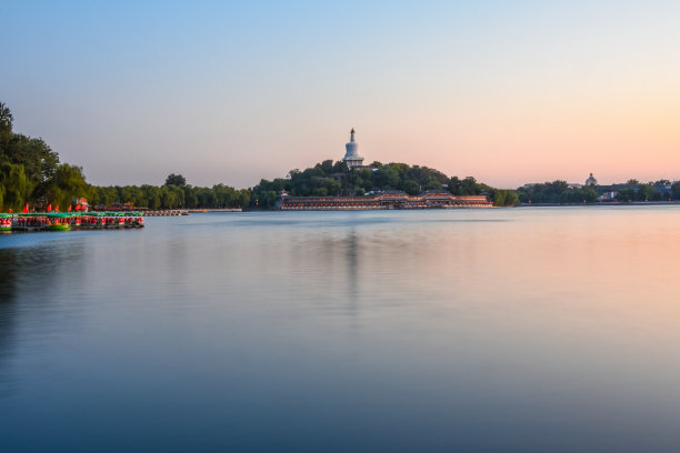 北海地标建筑天际线