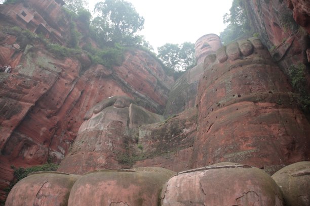 乐山旅游