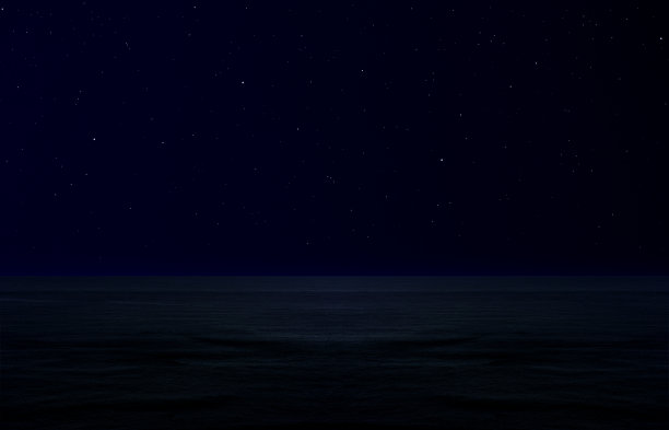 黑夜大海的波浪