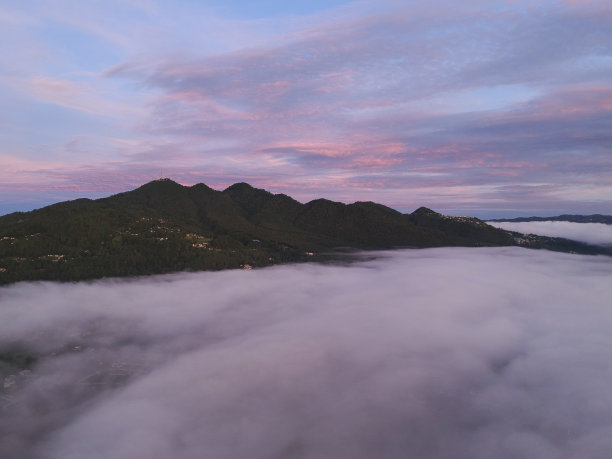 高山俯视图