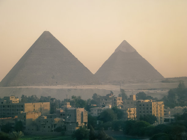 埃及建筑金字塔