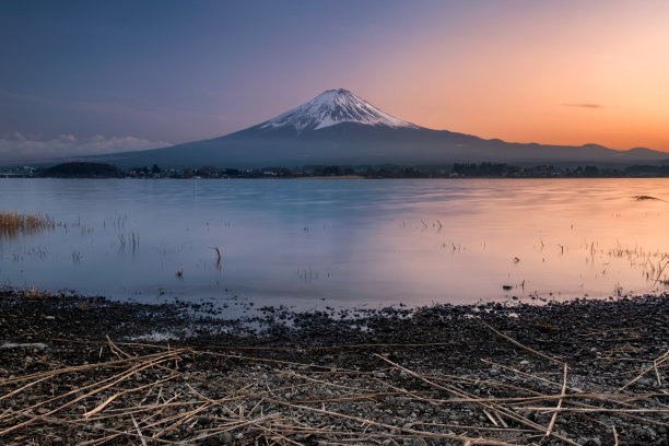 春日富士山