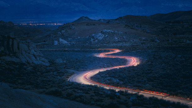 夜晚公园道路