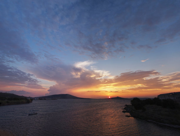 群山大海天空夜景风景