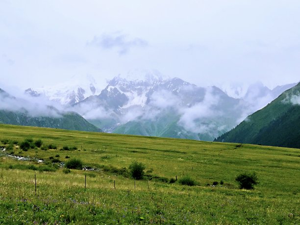 天山美