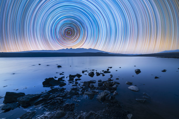 群山大海天空夜景风景