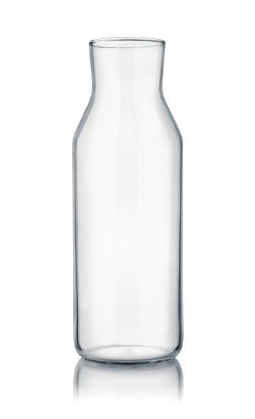 白色玻璃水瓶