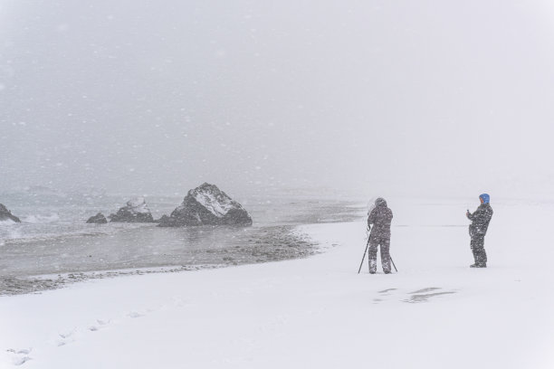 雪天校园