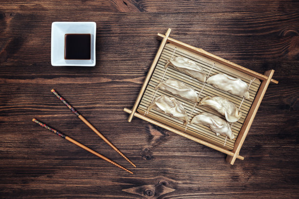 中式高档陶瓷餐具