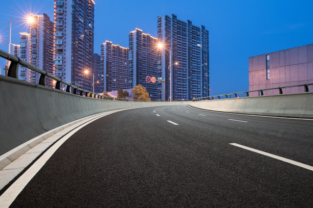 住宅楼道路