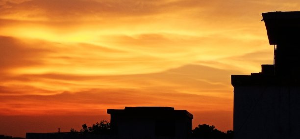 夏季海边建筑自然风光背景素材