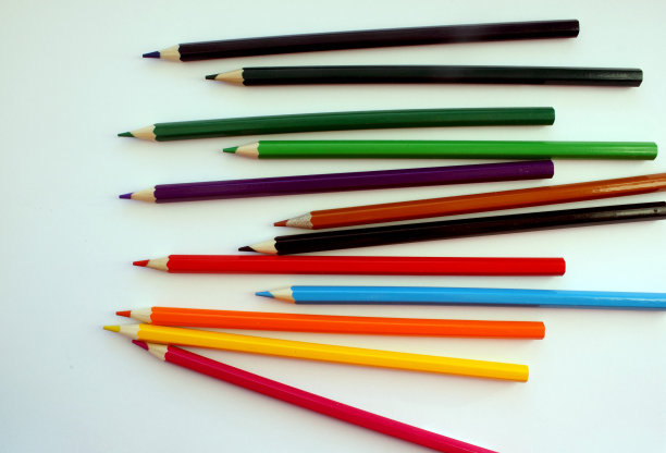 彩色铅笔组合