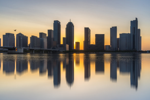 金色城市金色背景