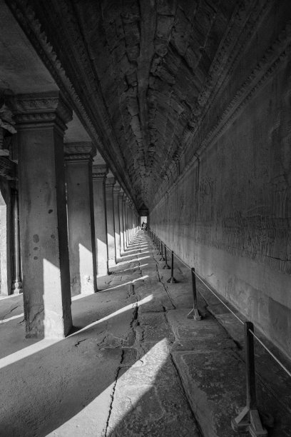 寺院长廊