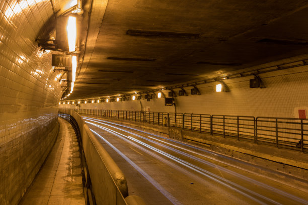 建筑道路隧道
