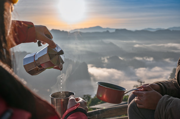 森林中的旅行者