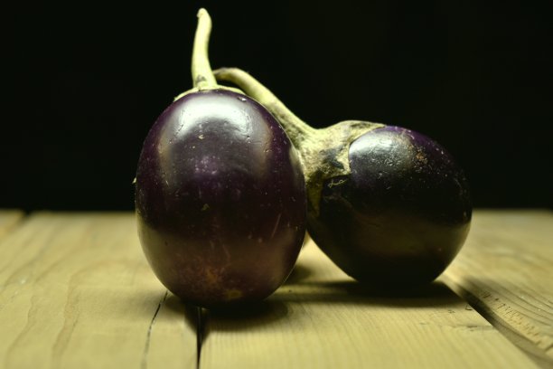 紫茄子背景
