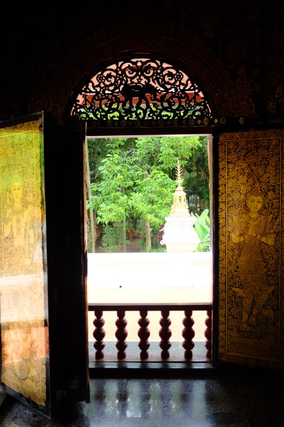 寺庙门窗