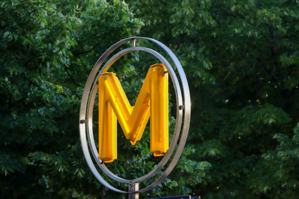 m标志logo